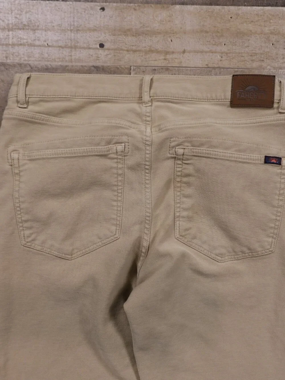 Faherty Brand Five-Pocket Pants Men’s 33 Beige Khaki Stretch Casual Straight